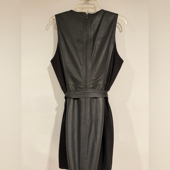 glitter short sleeve dress Endless Rose main image 0